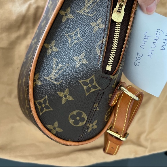 SOLD- Louis Vuitton ellipse backpack. - Picture 2 of 11